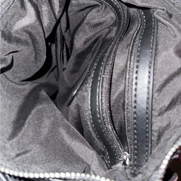 EUC Nicole Miller in black very clean & many pockets with separate compartments - Picture 2 of 7